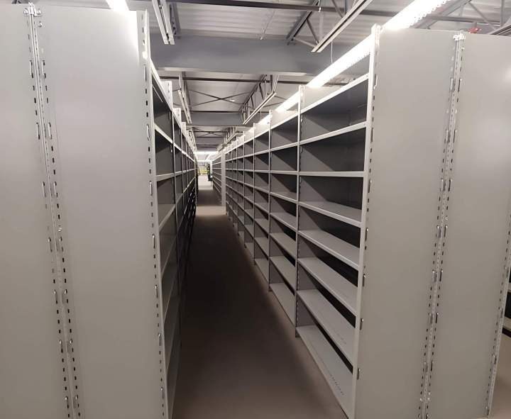 Rack de stockage en usine Laval